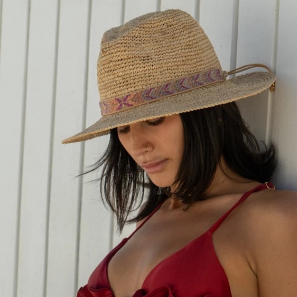 Nikki beach Alexis Panama hat